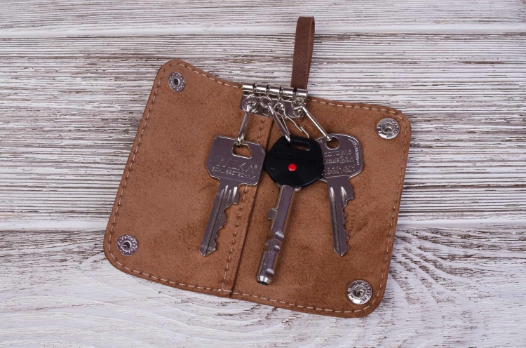 pokrowiec na klucze skórzany (2).jpg