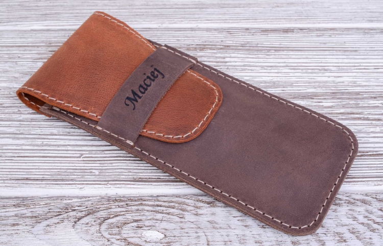 piórnik skórzany dla nauczyciela.jpg